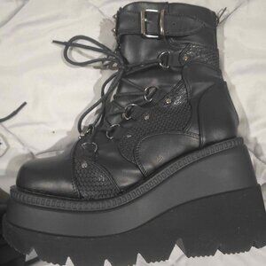 Demonia Cult Shaker-60